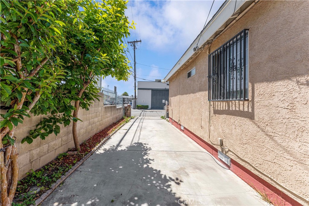 2844 New Deal Avenue