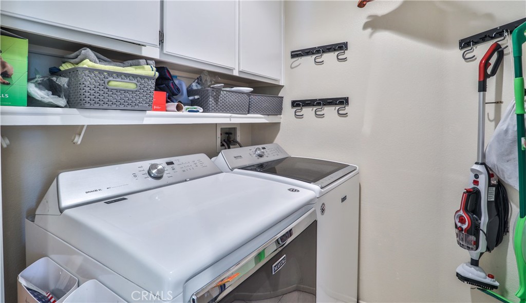 15043 Avenida Compadres