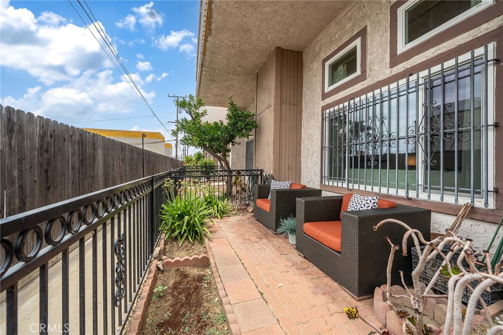 109 N Nicholson Avenue A