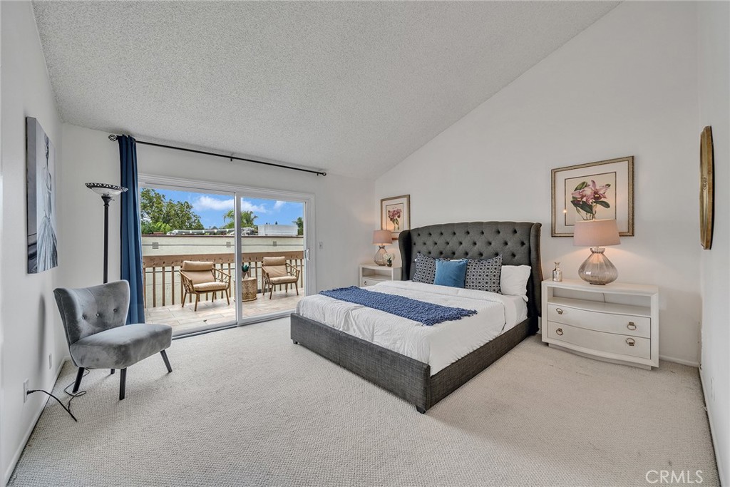 109 N Nicholson Avenue A