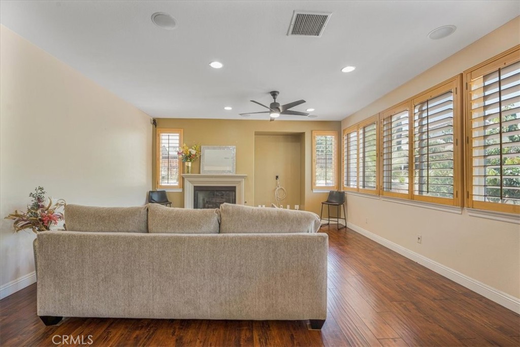 12614 Torrey Pine Road