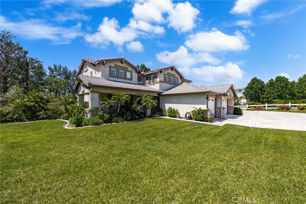 12719 E Rancho Estates Place