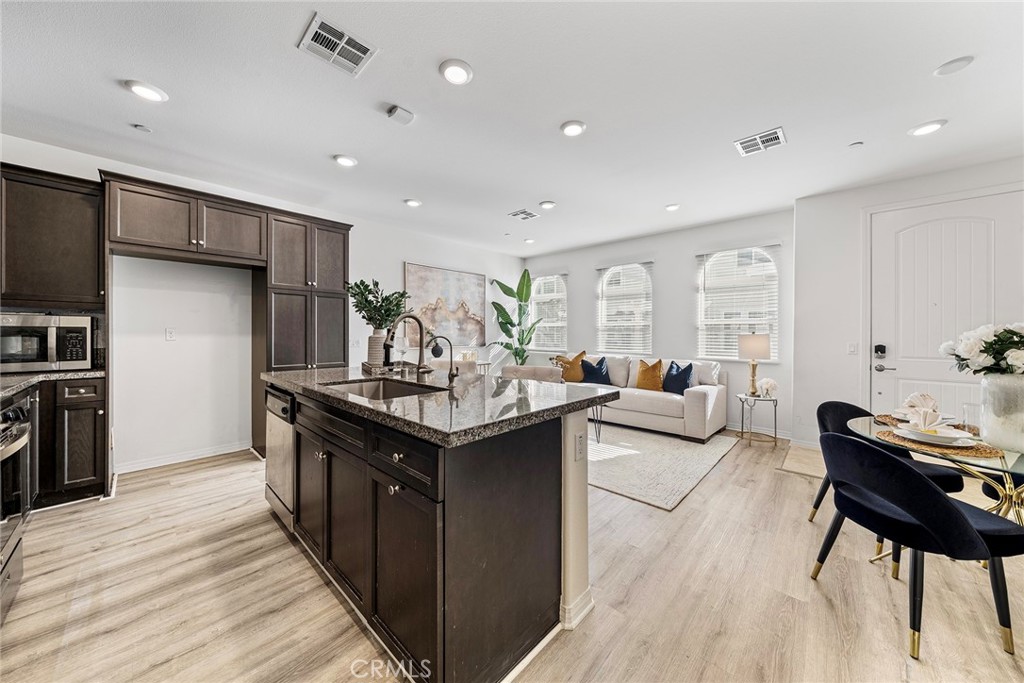 16022 Voyager Avenue