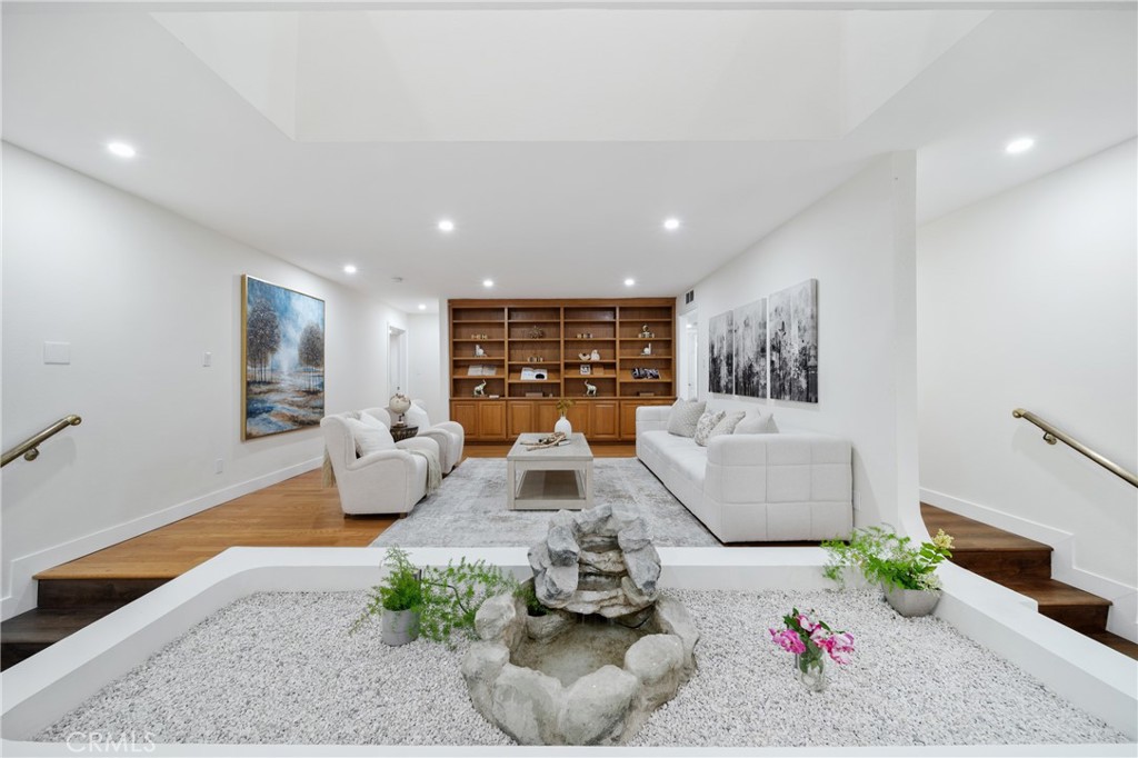 2545 Scenic Ridge Drive