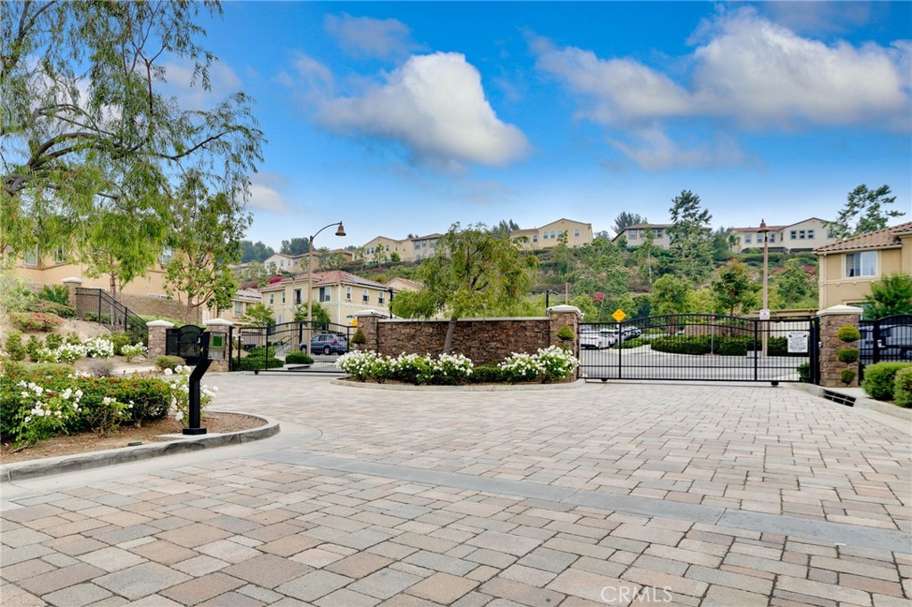 21109 Willow Heights Drive