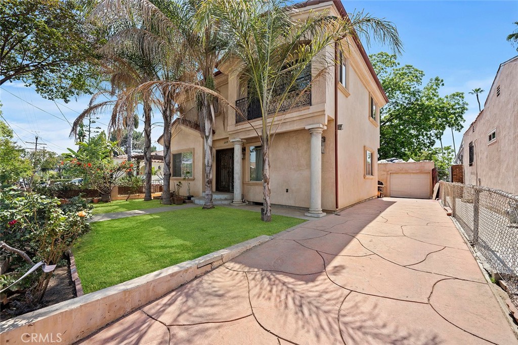 3339 Dorchester Avenue