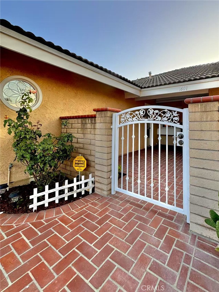 1601 Calle De Armonia