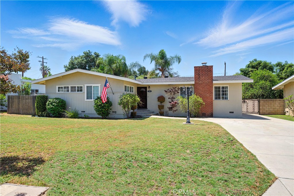 644 E Mountain View Avenue