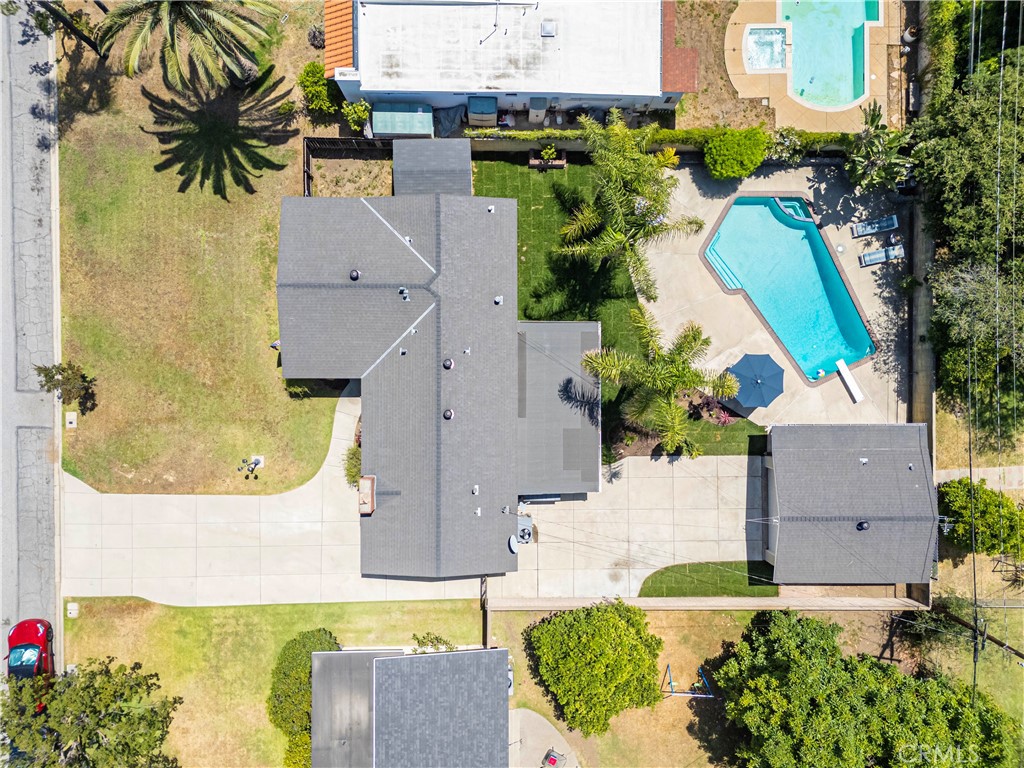 644 E Mountain View Avenue