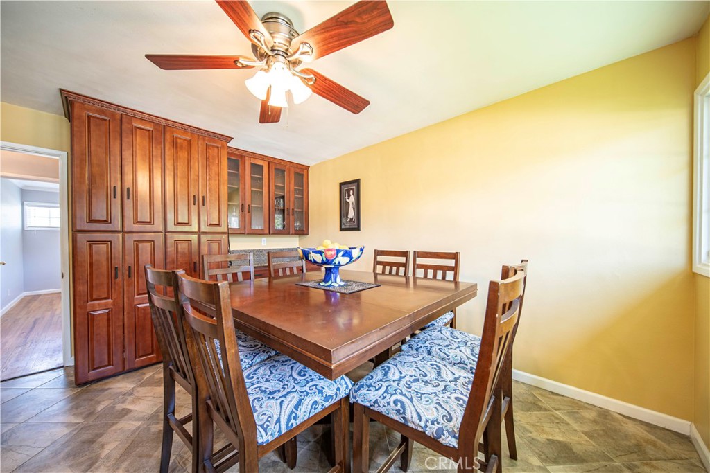 644 E Mountain View Avenue