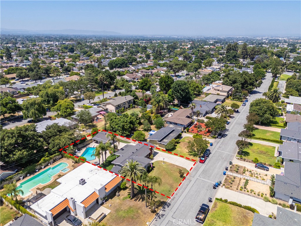 644 E Mountain View Avenue