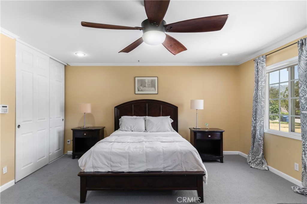 644 E Mountain View Avenue