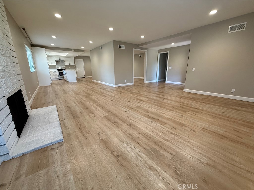 85 W Norman Avenue