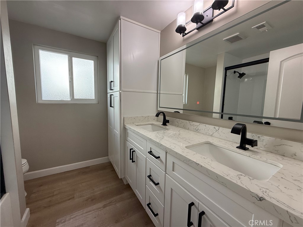 85 W Norman Avenue