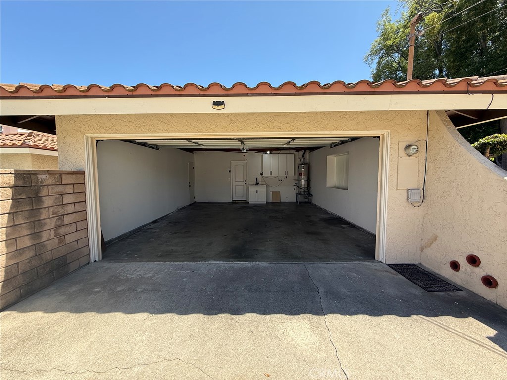 85 W Norman Avenue