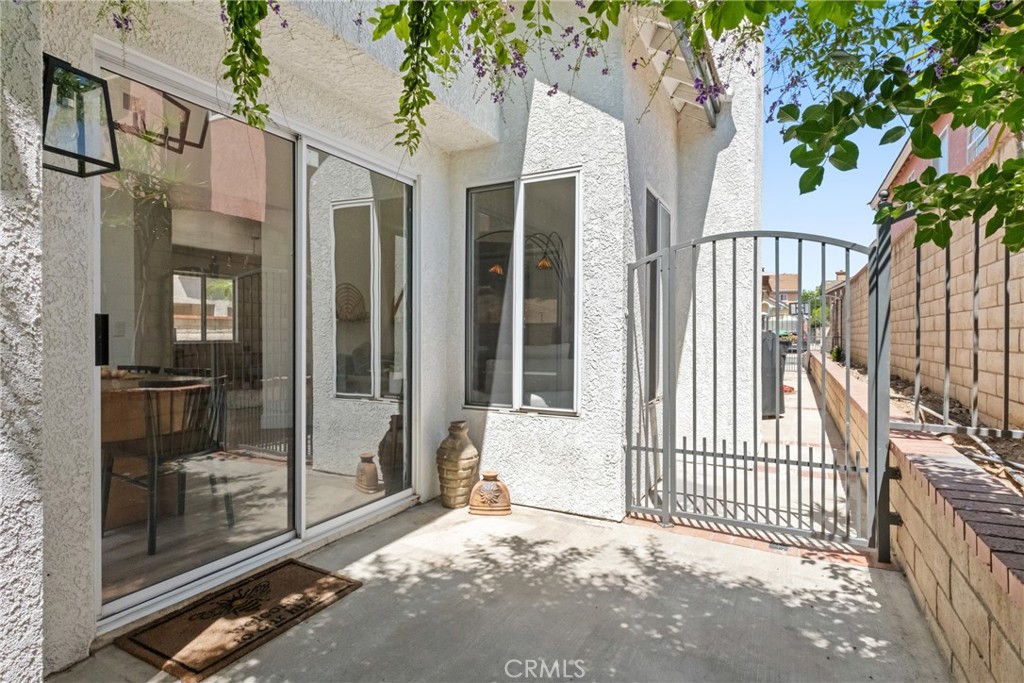 18024 Longhorn Lane
