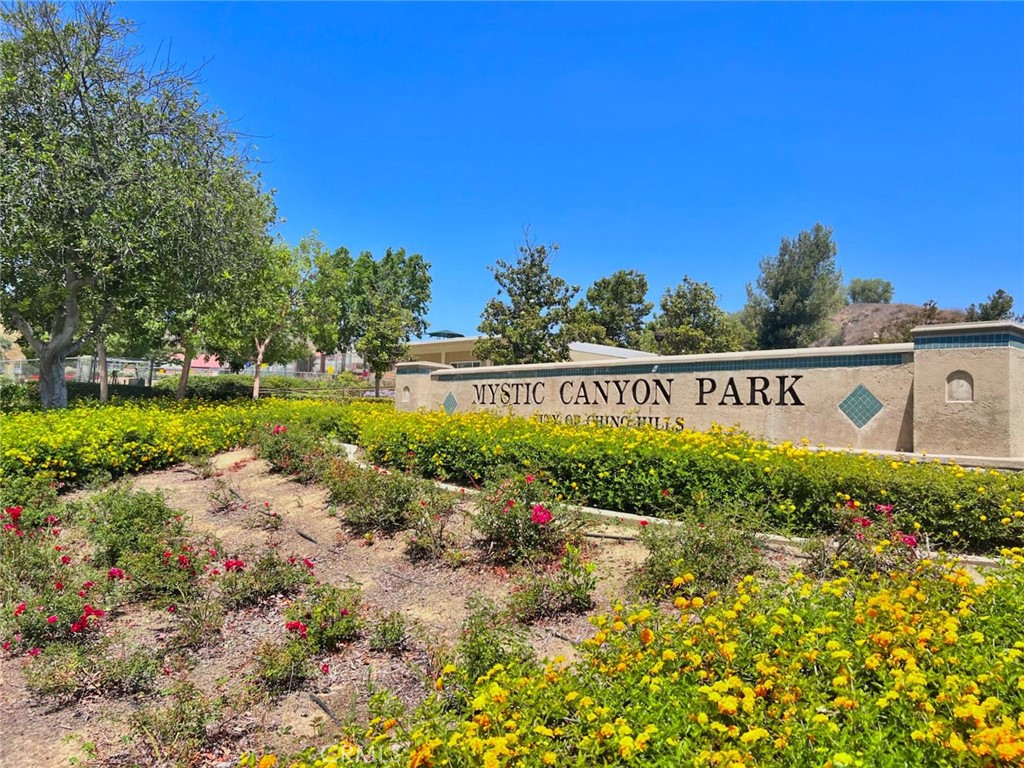 18024 Longhorn Lane