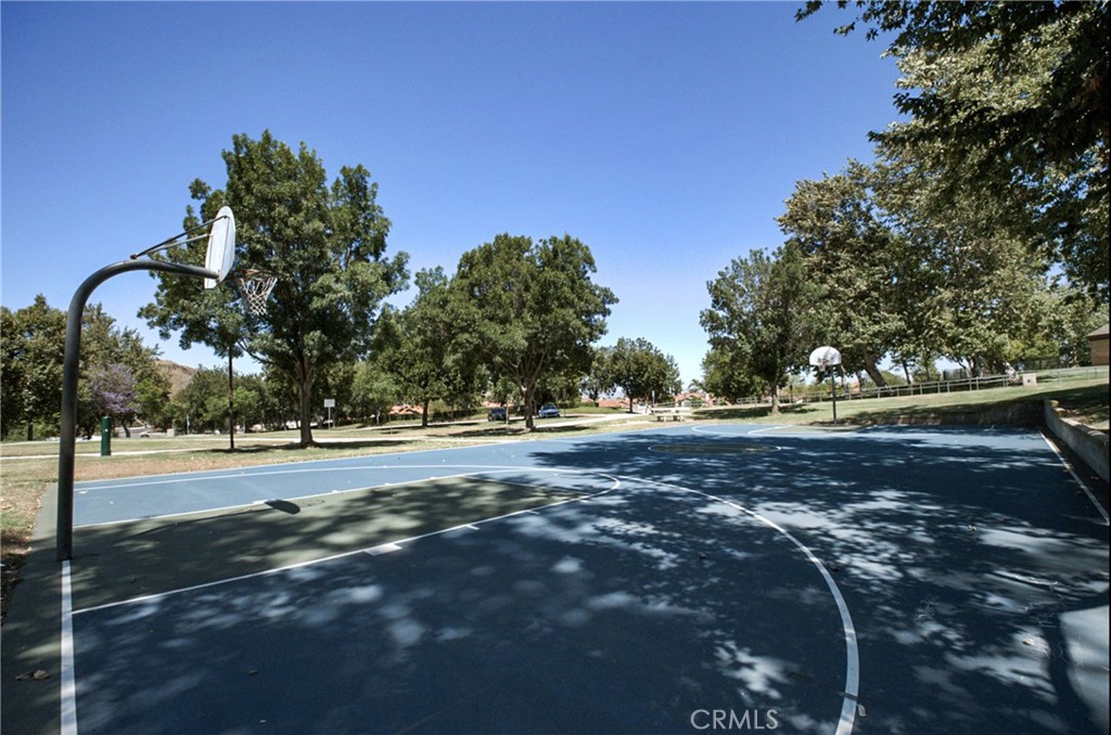 18024 Longhorn Lane