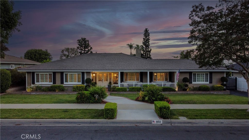 832 Prima Vera Road