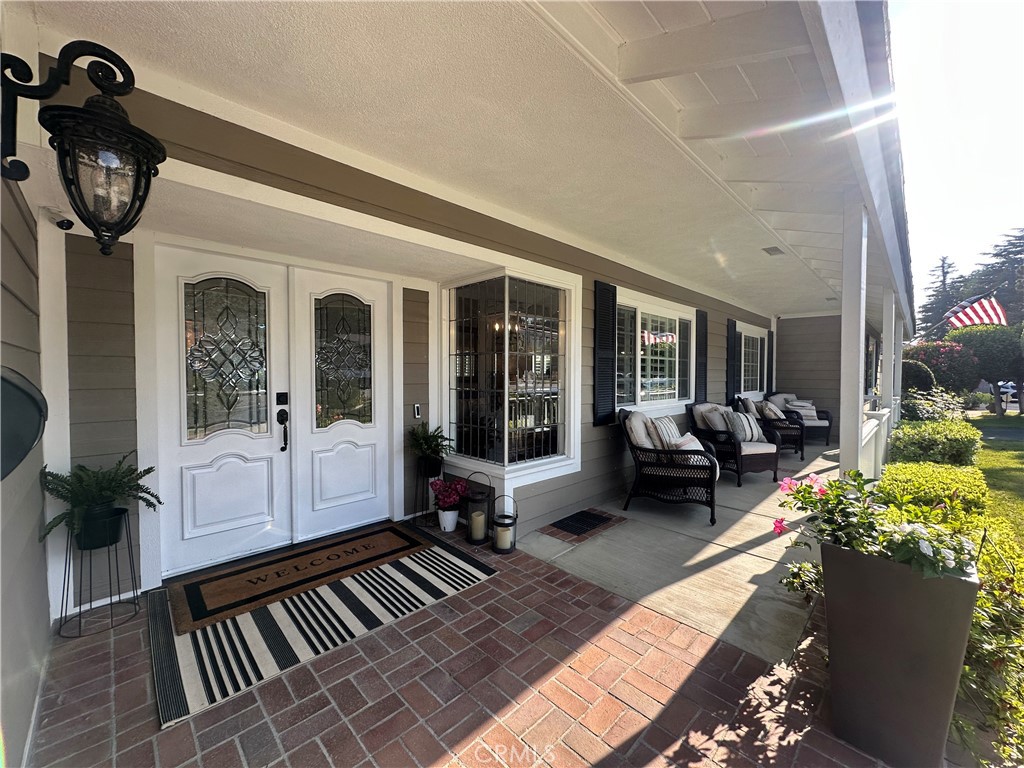 832 Prima Vera Road