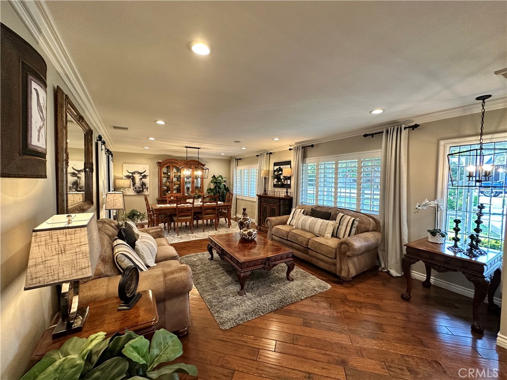 832 Prima Vera Road