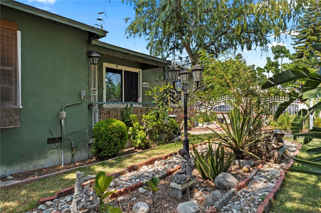 14057 Ohio Street
