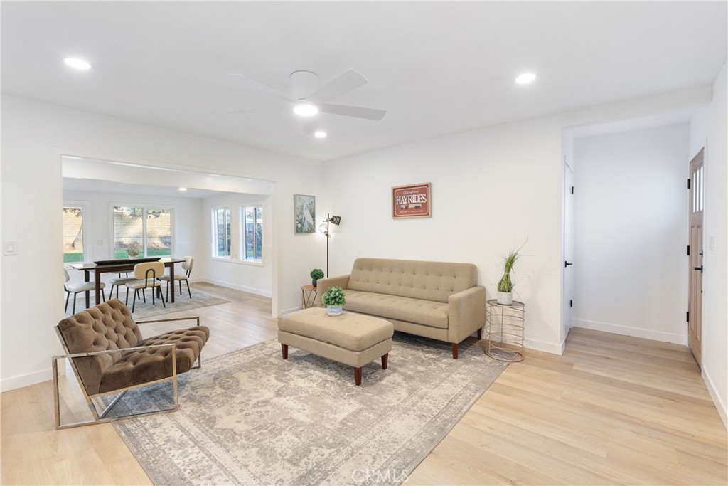 208 S Gaffney Avenue