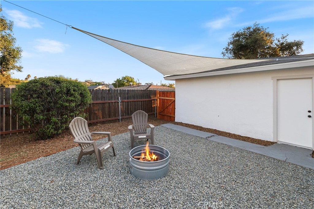 208 S Gaffney Avenue