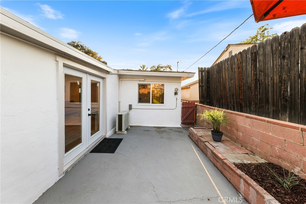 208 S Gaffney Avenue