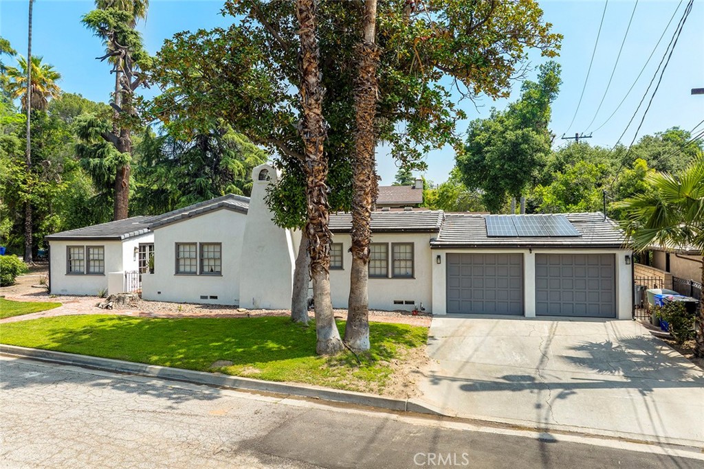 847 W Edgehill Road