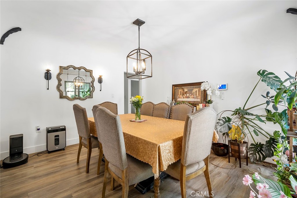 847 W Edgehill Road
