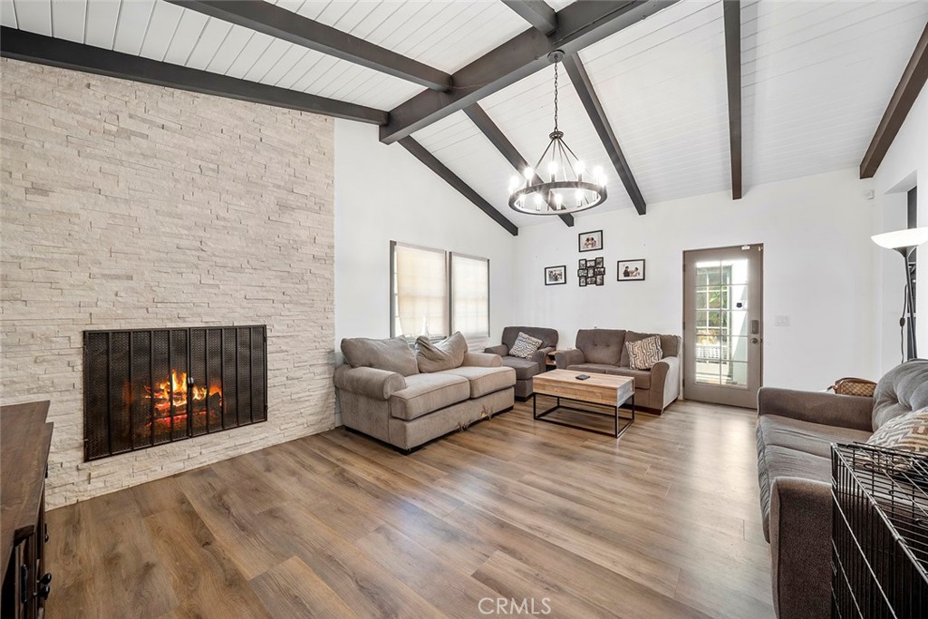 847 W Edgehill Road