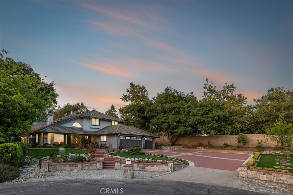 981 Deep Springs Drive