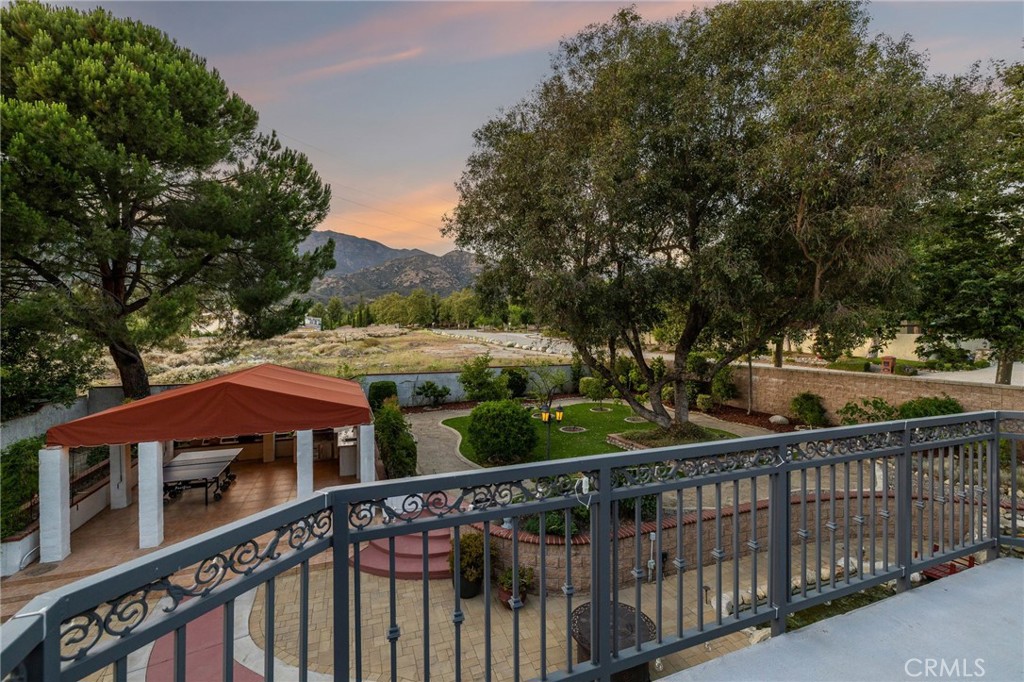 981 Deep Springs Drive