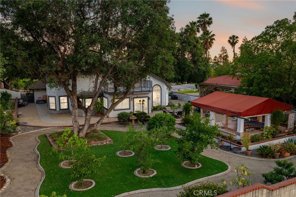 981 Deep Springs Drive