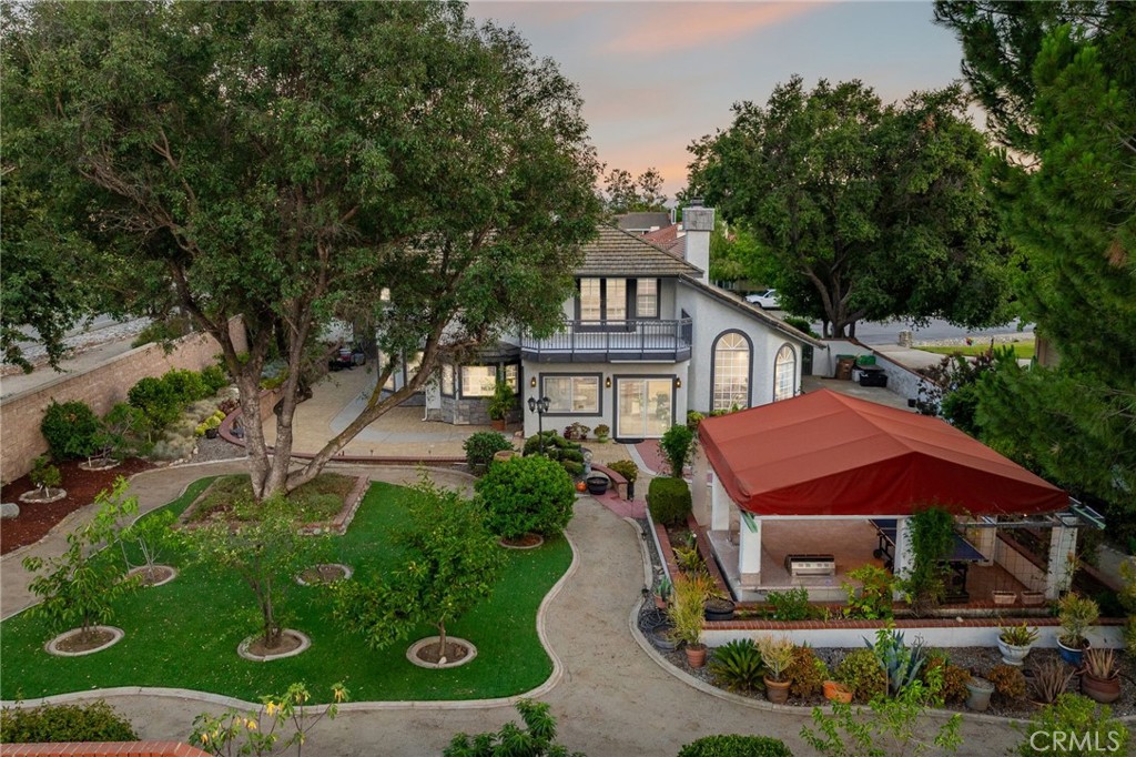 981 Deep Springs Drive