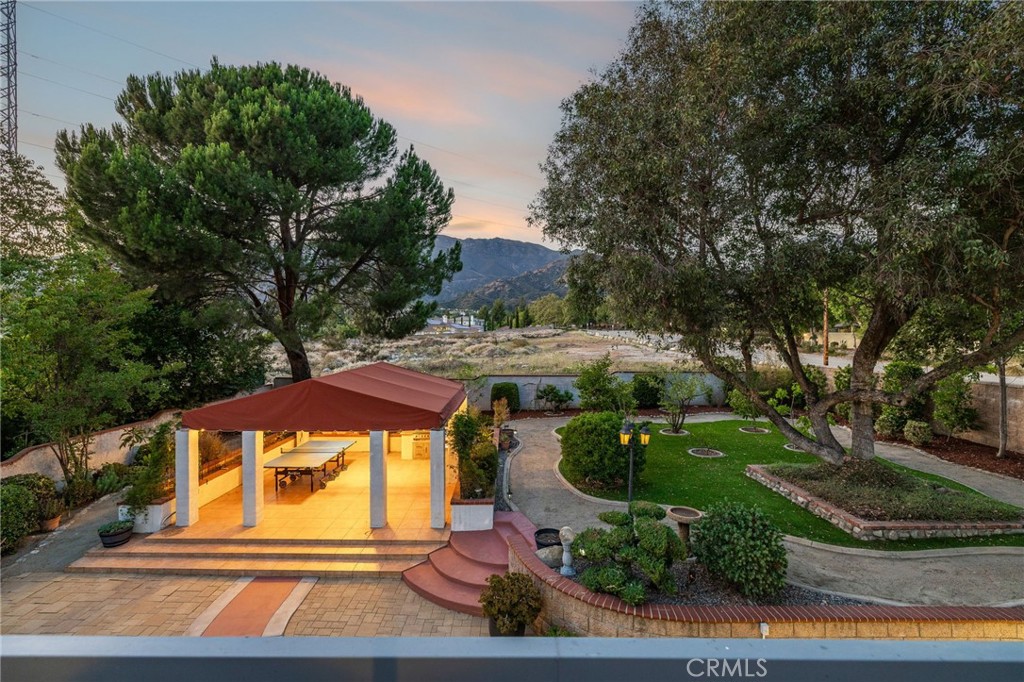 981 Deep Springs Drive