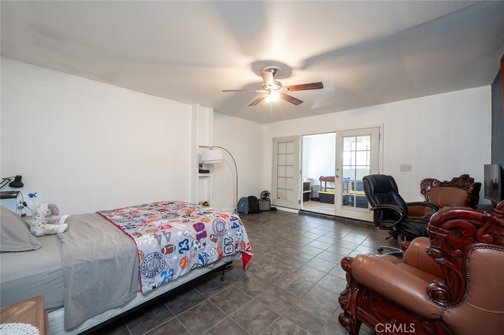 117 N Morada Avenue