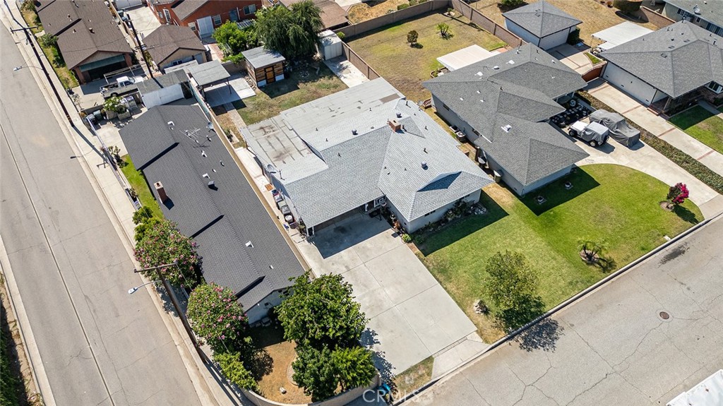 117 N Morada Avenue