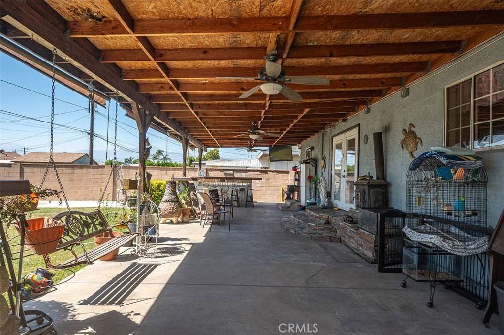 117 N Morada Avenue