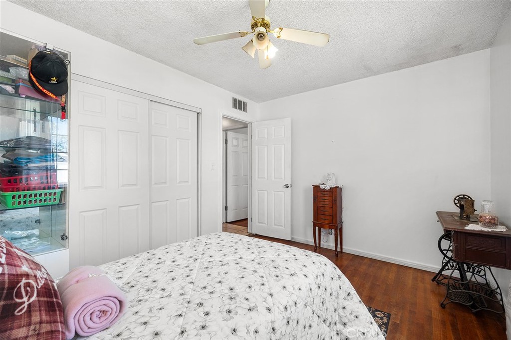 117 N Morada Avenue
