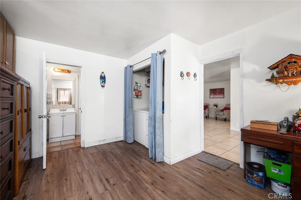 117 N Morada Avenue