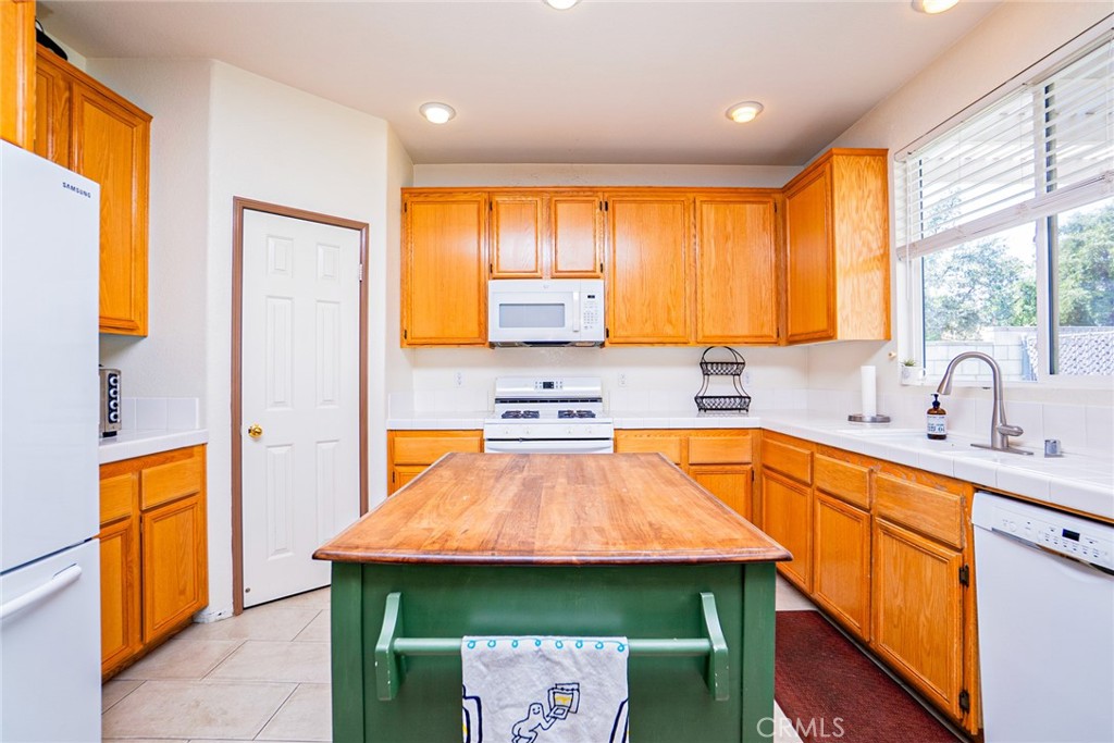 15138 Holiday Drive