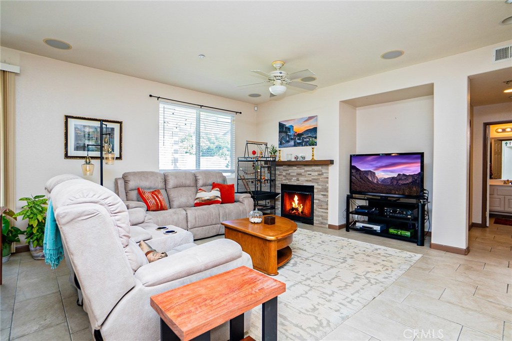 15138 Holiday Drive