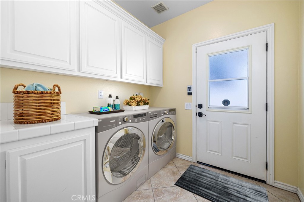 465 E Virginia Avenue