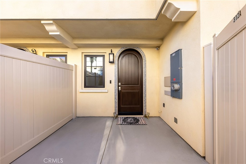 312 California Street A