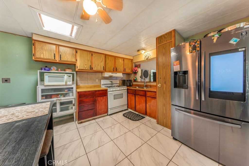 20301 Jefferson Street