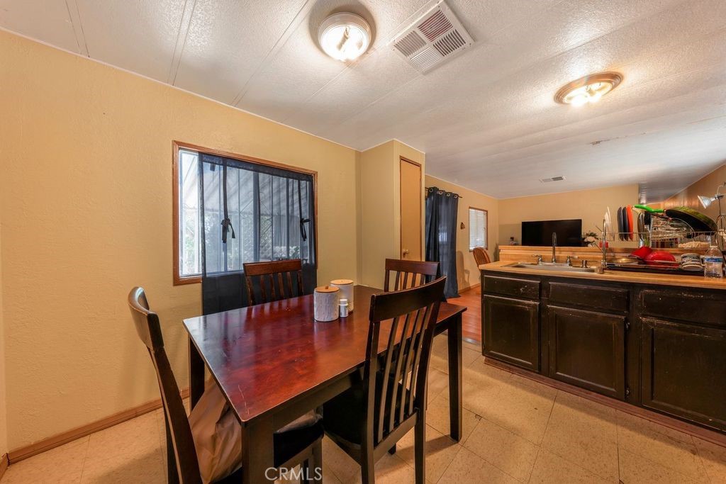 20301 Jefferson Street