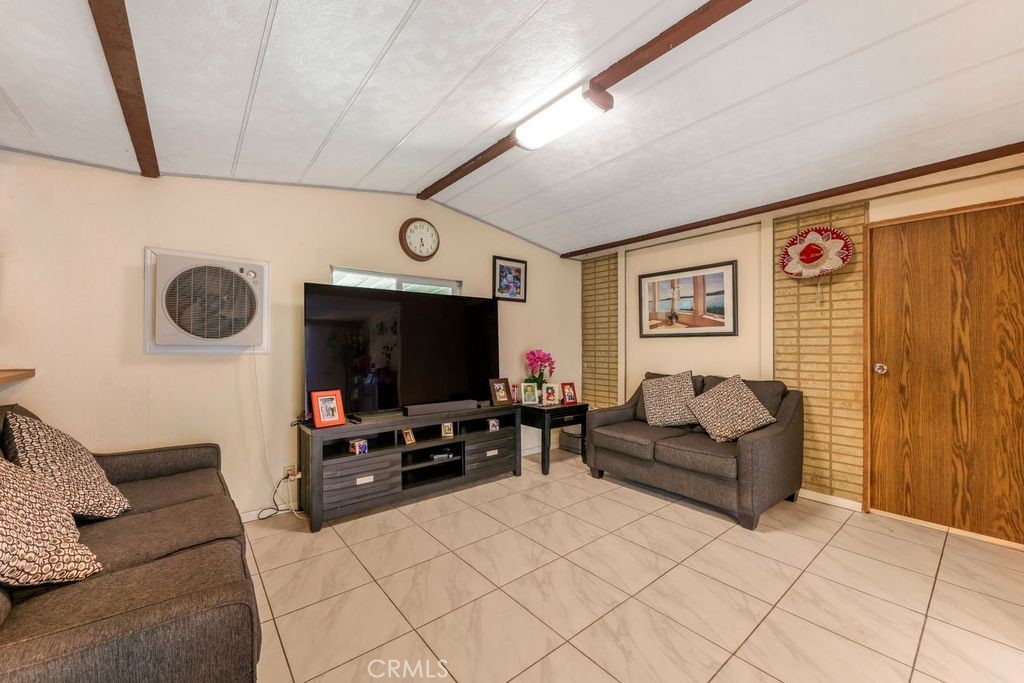 20301 Jefferson Street