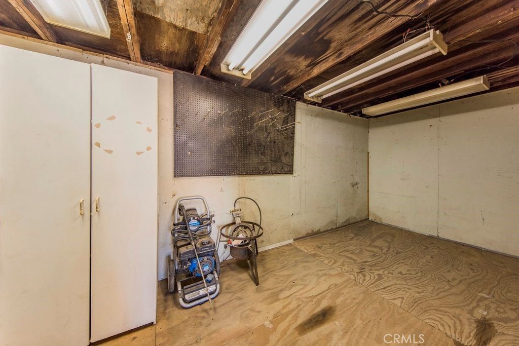 20301 Jefferson Street